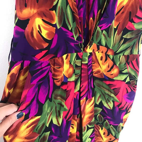 Beautiful vintage 100% silk dress - Picture 4 of 6